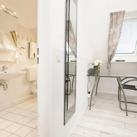 Sandbank Apartment *
